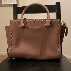 Michael Kors Large studded Bag